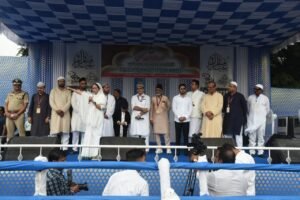 বিভাজনের রাজনীতিকে নিশানা, সম্প্রীতি বজায় রাখার বার্তা মুখ্যমন্ত্রীর