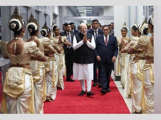 শ্রীলঙ্কার সর্বোচ্চ নাগরিক সম্মানে ভূষিত হলেন প্রধানমন্ত্রী মোদি 1 শ্রীলঙ্কার সর্বোচ্চ নাগরিক সম্মানে ভূষিত হলেন প্রধানমন্ত্রী মোদি